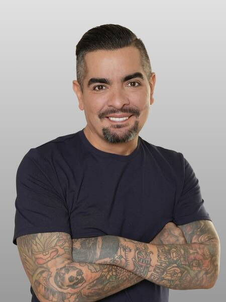 Aaron Sanchez | Executive Chef/Co-Owner Centrico Restaurant, Food Network Star & Cookbook Author, Award-Winning Chef