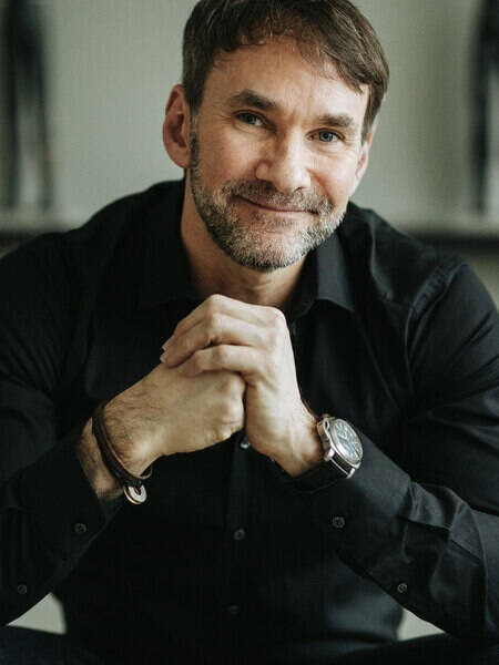 Keith Ferrazzi | Leading Exponential Change and Expert in Professional Development