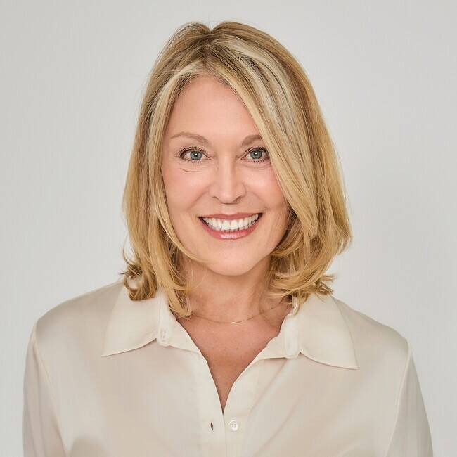 Premiere Speakers Bureau, Colette Carlson