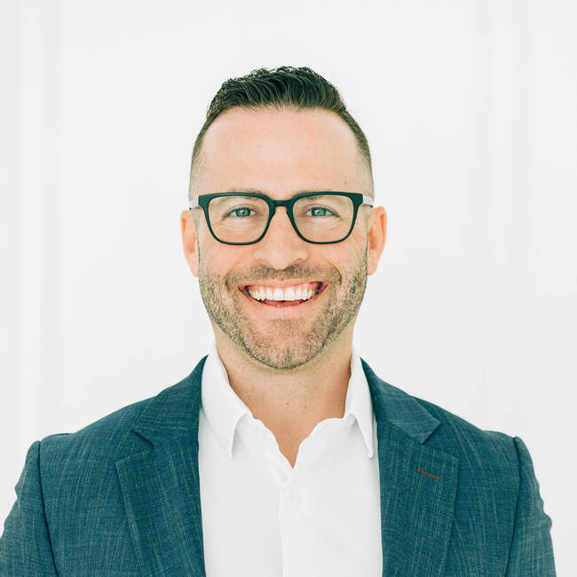 Premiere Speakers Bureau, Jake Thompson