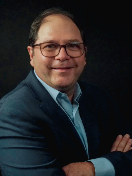 Felipe Gomez | Keynote Pianist, Business Leader & Entrepreneur, and Author Applying the Traits of Virtuoso Musicians to Business and Life