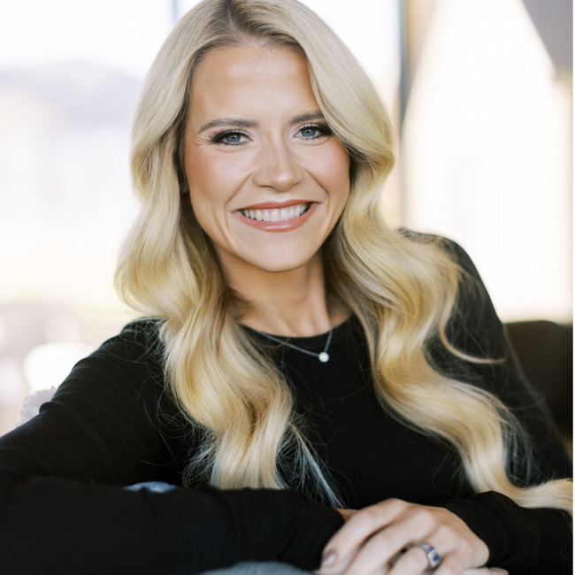 Elizabeth Smart: Abduction Survivor and New York Times Best-Selling Author of "My Story"