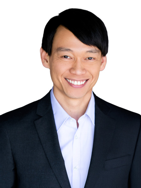 Roddy Chong |  Virtuoso Violinist, Inspirational Speaker, Innovation & The Scrappy Factor