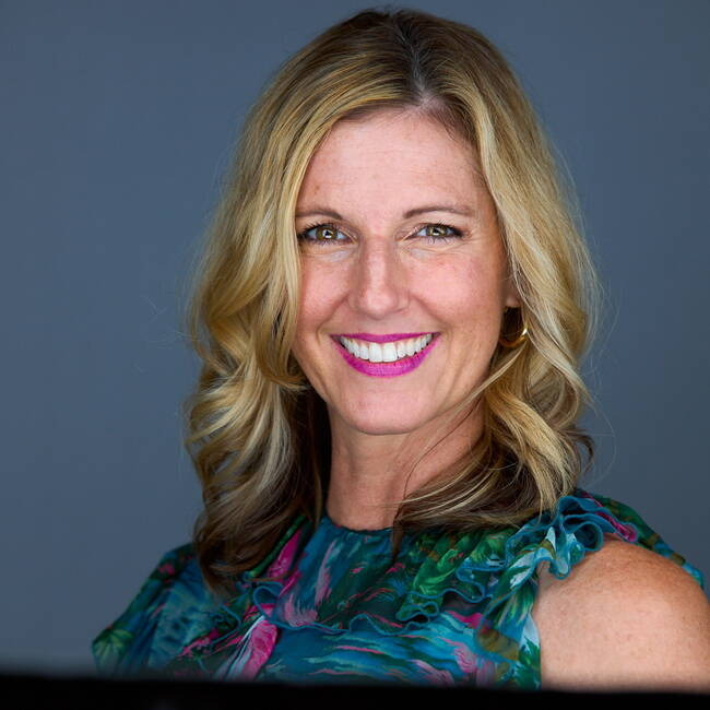 Premiere Speakers Bureau, Nicole Cramer
