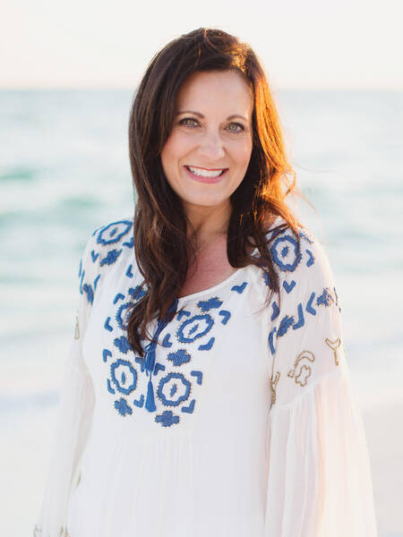 Lysa TerKeurst | President of Proverbs 31 Ministries, Author
