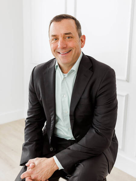 Nathan Jamail | Keynote Speaker on Leadership, a Powerful Selling Mindset, and Building Winning Teams